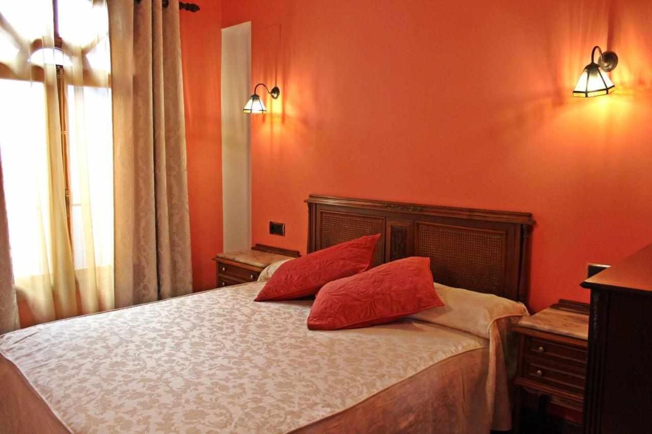 Hotel Apartamentos Melihah Daroca Eksteriør billede
